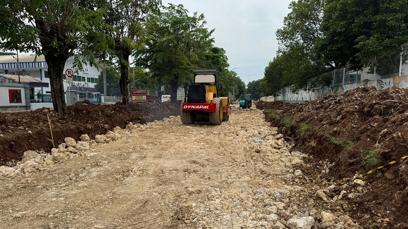 Limestone untuk urugan jalan langsung dari Quarry
