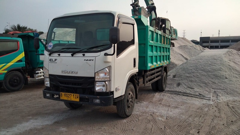 Pasir putih Bangka untuk Konstruksi langsung dari Stokpile